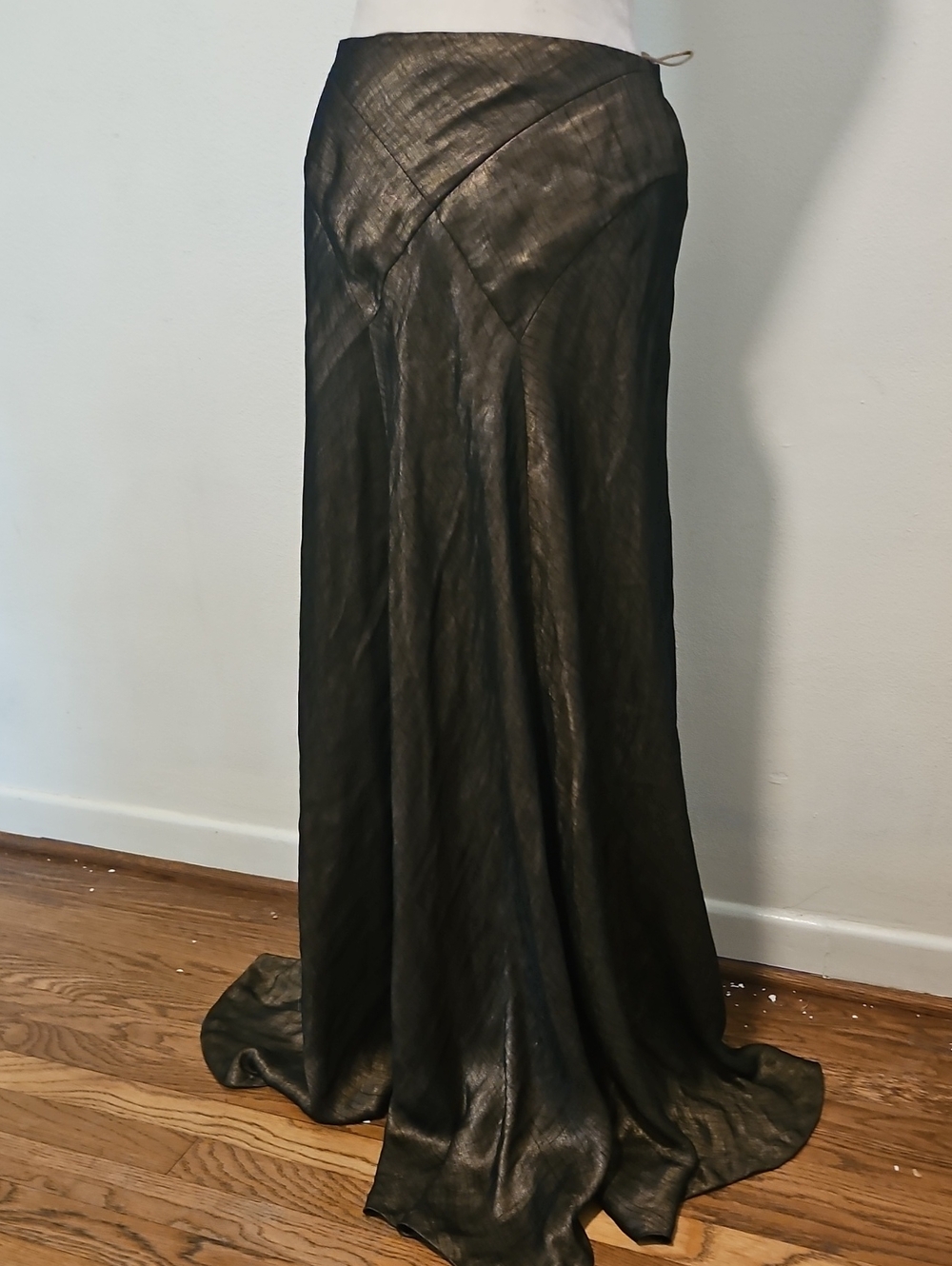 Carmen Marc Valvo Metallic Black Maxi Skirt
